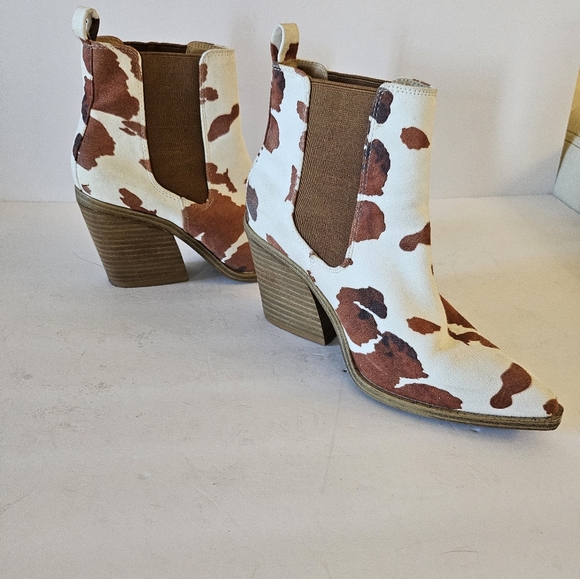 Barn Babe Boots - Picture 3 of 9